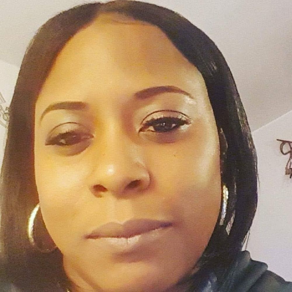 Meet your Posher, Shaneka